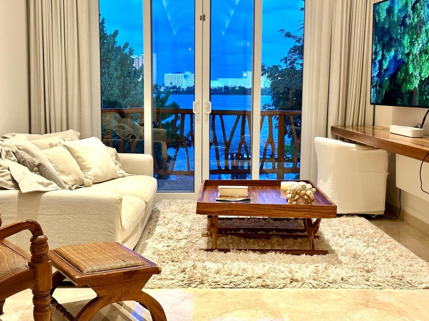 La Ceiba Villa *
